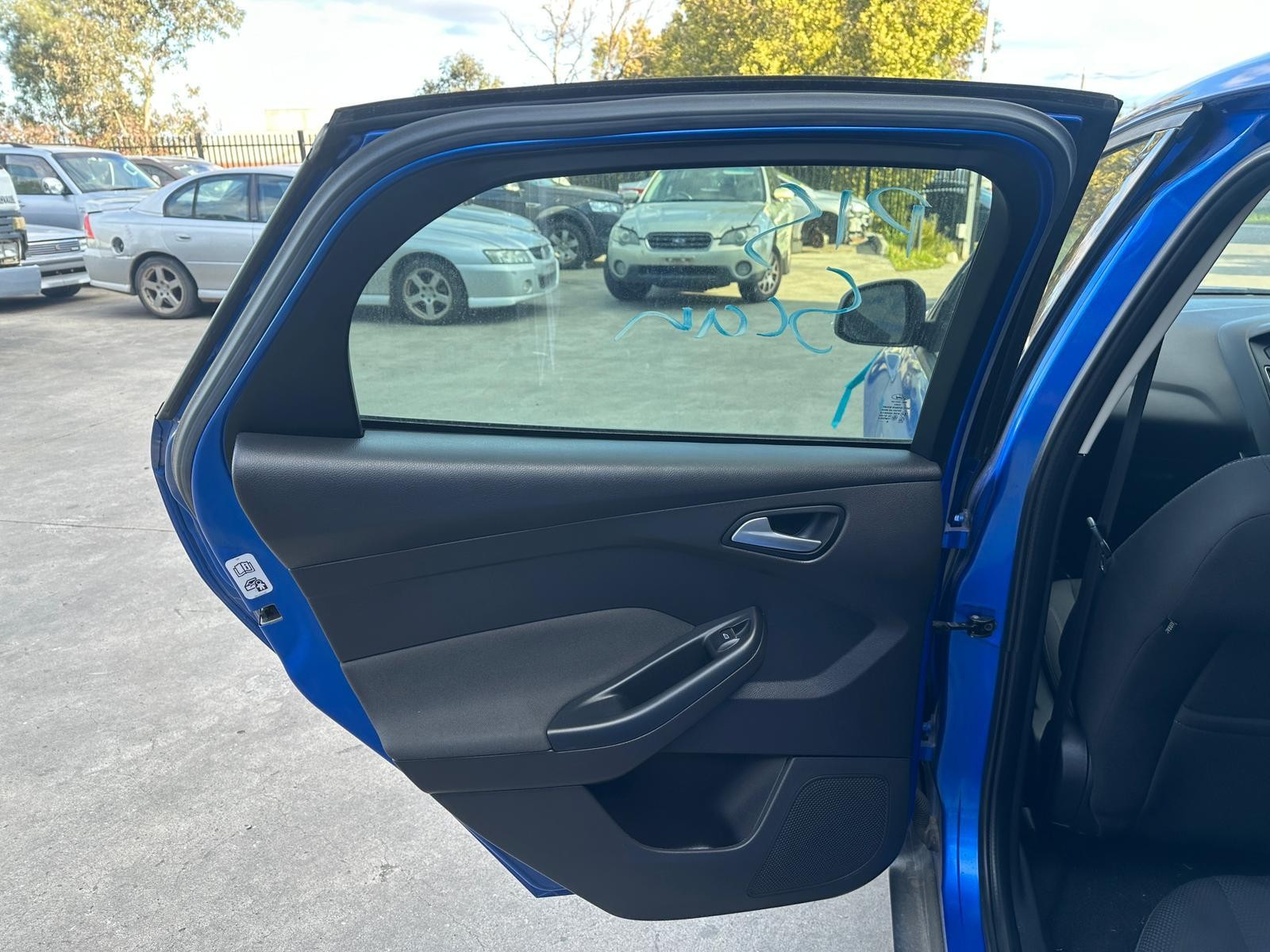 FORD FOCUS LW-LZ 05/2011-2018 LEFT REAR INNER DOOR HANDLE CHROME