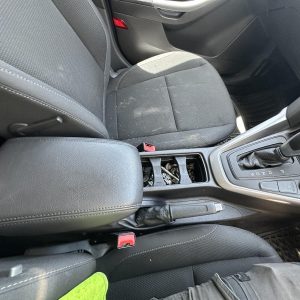 FORD FOCUS LZ 07/2015-11/2018 CONSOLE ASSEMBLY TREND