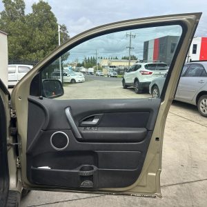 FORD TERRITORY SY MKII 05/2009-04/2011 RIGHT FRONT DOOR TRIM TX