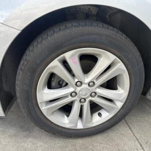 HOLDEN ASTRA BL 05/2017-12/2020 LEFT FRONT WHEEL ALLOY FACTORY 16X7IN