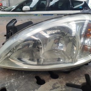 HOLDEN BARINA RIGHT HEADLAMP XC, AUST TYPE, STANDARD, 01/04-09/11 04 05 06 07 08