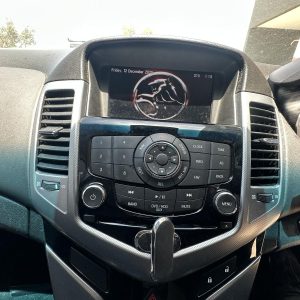 HOLDEN CRUZE JH 03/2011-01/2017 DISPLAY SCREEN SATELLITE NAVIGATION TYPE