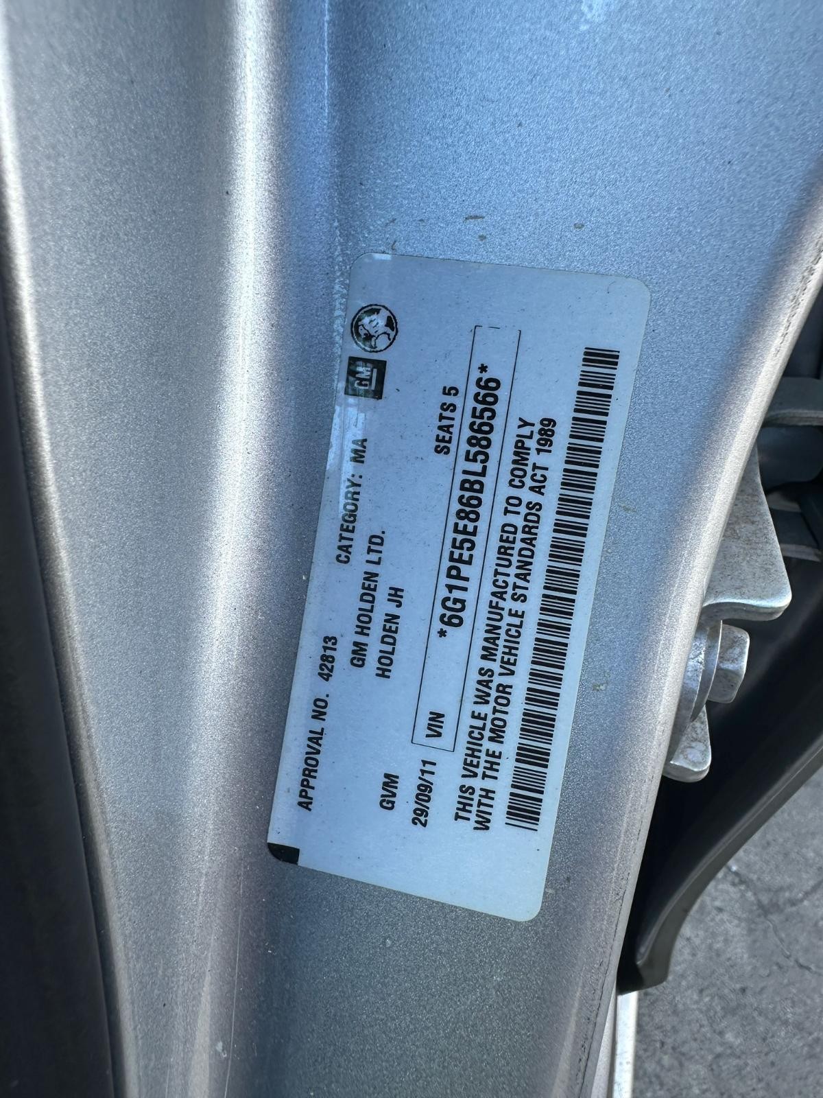 HOLDEN CRUZE JH 03/2011-01/2017 LEFT REAR POWER WINDOW SWITCH 20933566 - Image 12