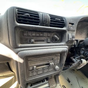 HOLDEN FRONTERA MX 02/1999-12/2003 CD PLAYER P/N 92142491