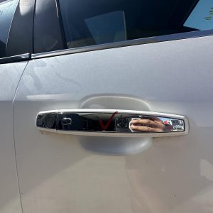 HOLDEN TRAX TJ SERIES 08/2013-12/2020 RIGHT REAR OUTER DOOR HANDLE CHROME