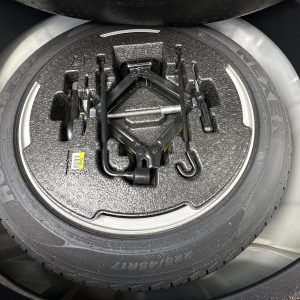 HYUNDAI I30 GD 03/2012-04/2017 JACK/TOOL KIT