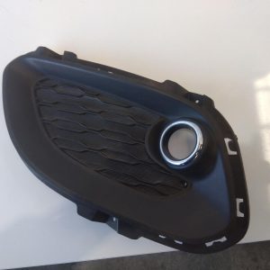 KIA RIO UB 08/2011-11/2014 RIGHT SIDE BUMPER GRILLE WITH FOGLAMP TYPE