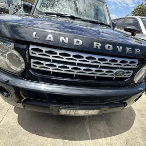 LAND ROVER DISCOVERY L319 10/2009-02/2014 FRONT BUMPER BAR WITH PARK SENSOR