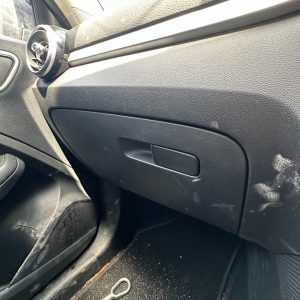 MG ZS AZS1 09/2017-2025 GLOVE BOX