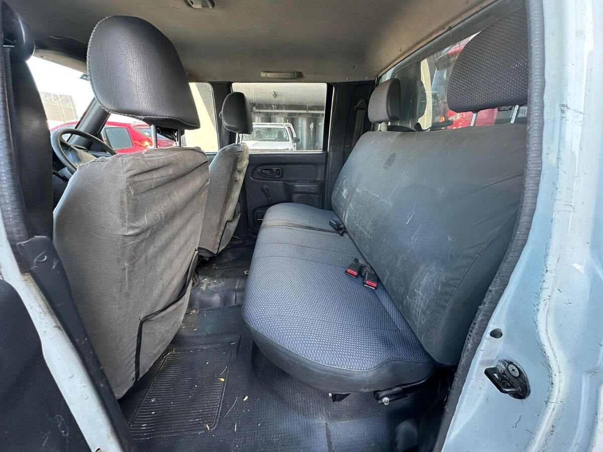 MITSUBISHI TRITON MK 10/1996-06/2006 BONNET PETROL/DIESEL NON TURBO - Image 9