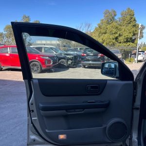 NISSAN XTRAIL T30 11/2003-09/2007 LEFT FRONT DOOR TRIM Ti/Ti-L
