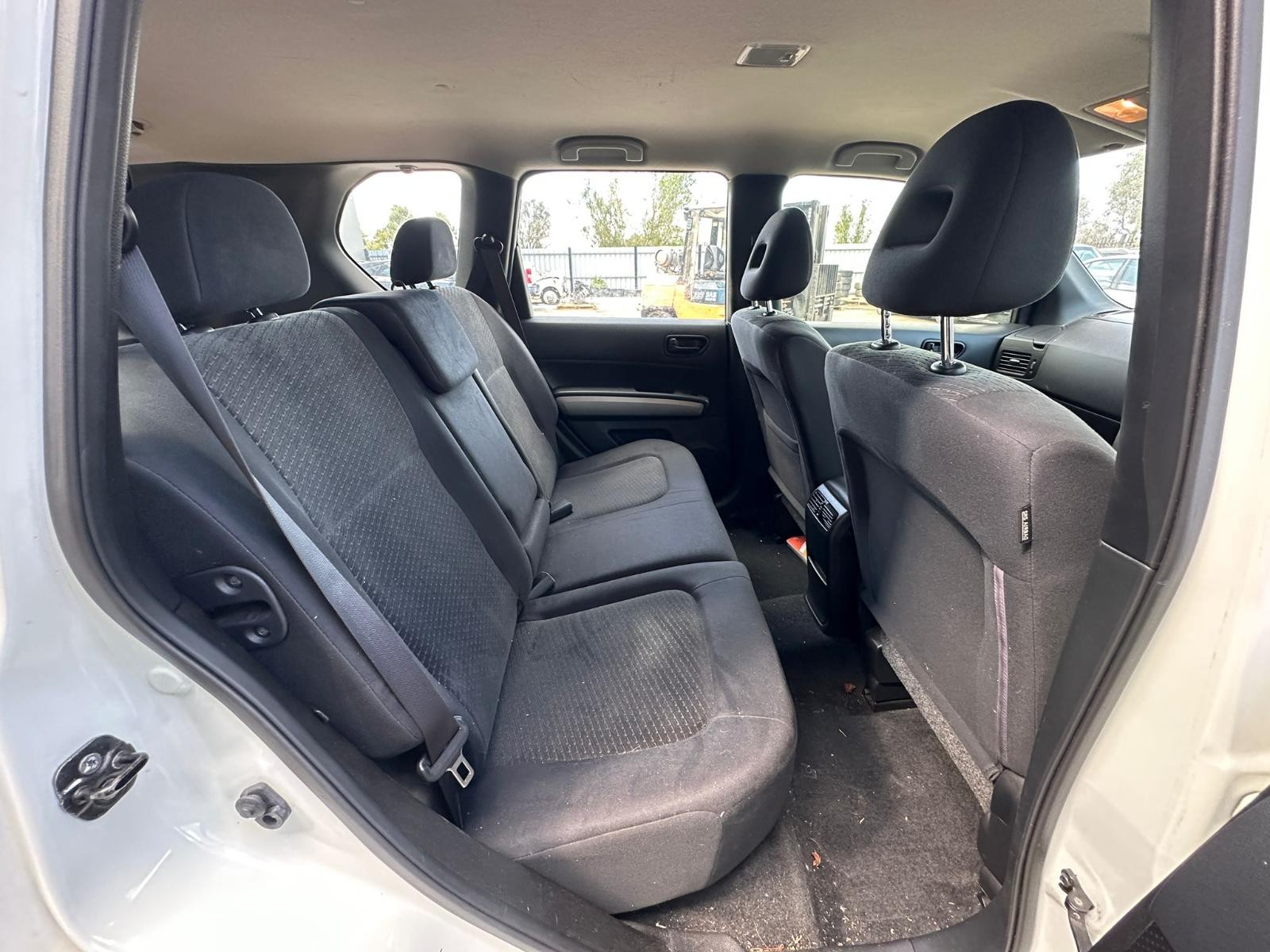 NISSAN XTRAIL T31 09/2007-12/2013 RIGHT REAR 2ND SEAT CLOTH LARGE