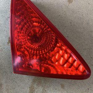 PEUGEOT 3008 LEFT TAILLIGHT T8, IN BODY, 05/10-12/14 10 11 12 13 14