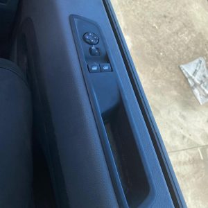 PEUGEOT EXPERT K0 04/2018-2023 RIGHT FRONT MASTER SWITCH P/N 96783350ZD