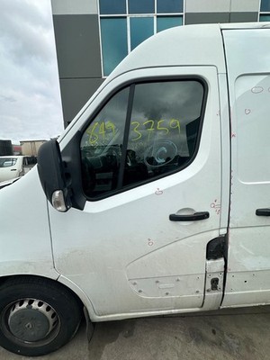 RENAULT MASTER DOOR HANDLE LH FRONT, OUTER, X62, 09/11- 11 12 13 14 15 16 17 18