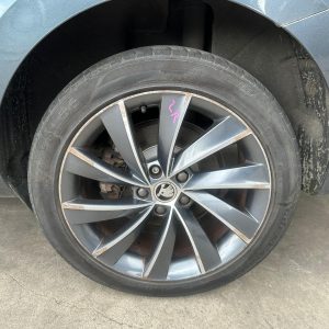 SKODA SUPERB NP 03/2016-2023 LEFT REAR WHEEL ALLOY FACTORY 18X8.0IN PEGASUS