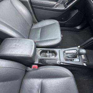 SUBARU FORESTER SJ 12/2012-08/2018 CONSOLE LID