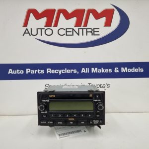 TOYOTA COROLLA STEREO/HEAD UNIT SINGLE DISC CD PLAYER (P/N ON FACE 32813), ZZE12