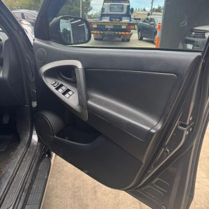 TOYOTA RAV4 ACA33/ACA38 11/2005-11/2012 RIGHT FRONT DOOR TRIM LEATHER TYPE