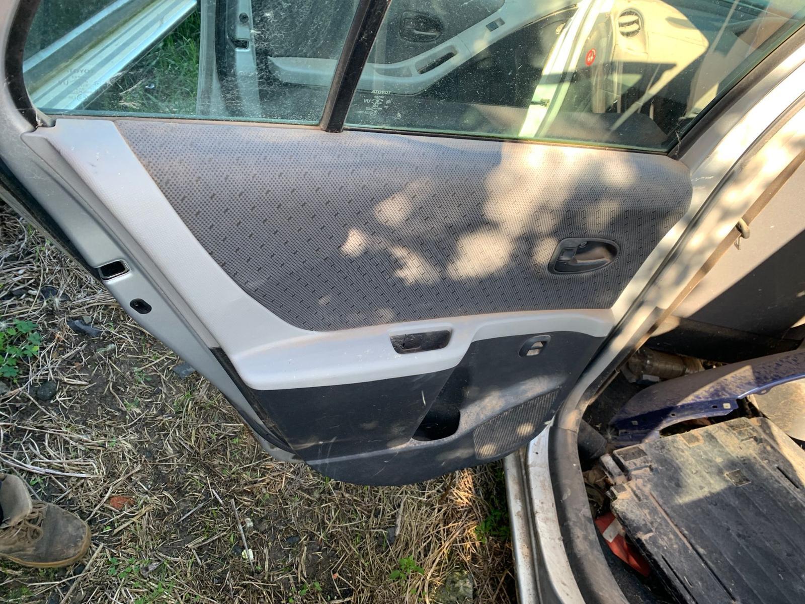 TOYOTA YARIS 10/2005-06/2016 LOCK MECHANISM LEFT REAR DOOR, NCP9 - Image 12