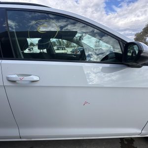 VOLKSWAGEN GOLF GEN 7 11/2012-08/2020 RIGHT FRONT DOOR WINDOW WAGON