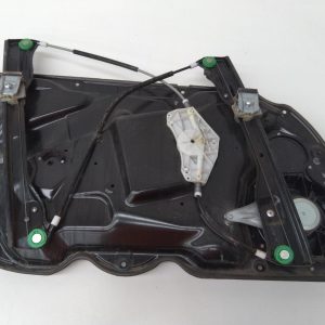 VOLKSWAGEN PASSAT 09/2010-05/2015 RIGHT FRONT WINDOW REG/MOTOR 3AA837462B