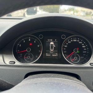 VOLKSWAGEN PASSAT 3C/MK6 B7 09/10-05/15 INSTRUMENT CLUSTER 99097KM 3AA920870N