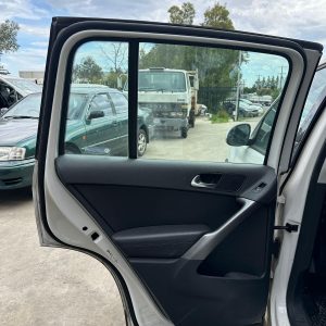 VOLKSWAGEN TIGUAN 5N 05/2008-08/2016 LEFT REAR DOOR TRIM LEATHER BLACK