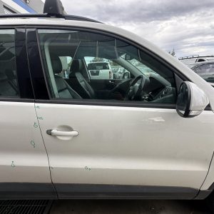VOLKSWAGEN TIGUAN 5N 05/2008-08/2016 RIGHT FRONT DOOR SHELL