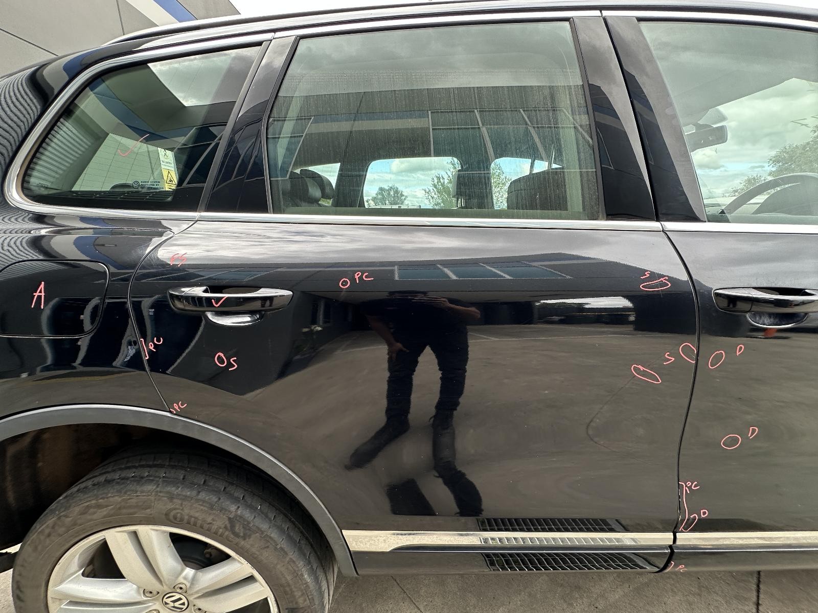 VOLKSWAGEN TOUAREG 7P 12/2010-04/2018 RIGHT REAR OUTER DOOR HANDLE