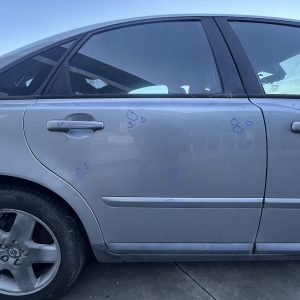 VOLVO S40 M SERIES 03/2004-08/2012 RIGHT REAR DOOR SHELL