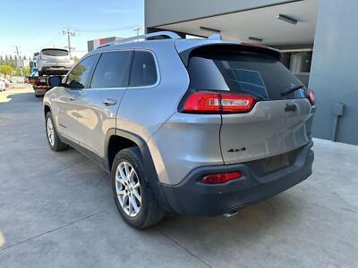 JEEP CHEROKEE KL 02/2014-03/2018 RADIATOR SUPPORT - Image 5