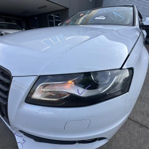 AUDI A4 B8 8K 02/2008-06/2012 LEFT HEADLAMP XENON ADAPTIVE TYPE 8K0941029AR
