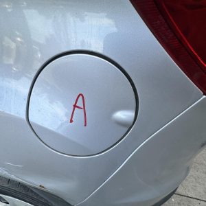 FORD ECOSPORT BK-BL 11/2013-01/2020 FUEL DOOR