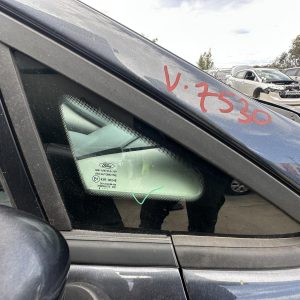 FORD FIESTA WS-WZ 10/2008-12/2019 RIGHT FRONT 1/4 DOOR GLASS IN BODY 5DR HATCH