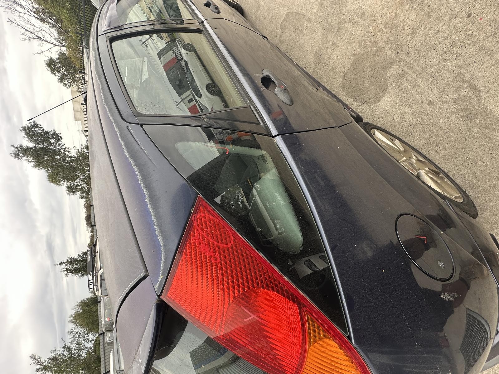 FORD FOCUS LR 01/2001-06/2005 RIGHT REAR SIDE GLASS 5DR HATCH