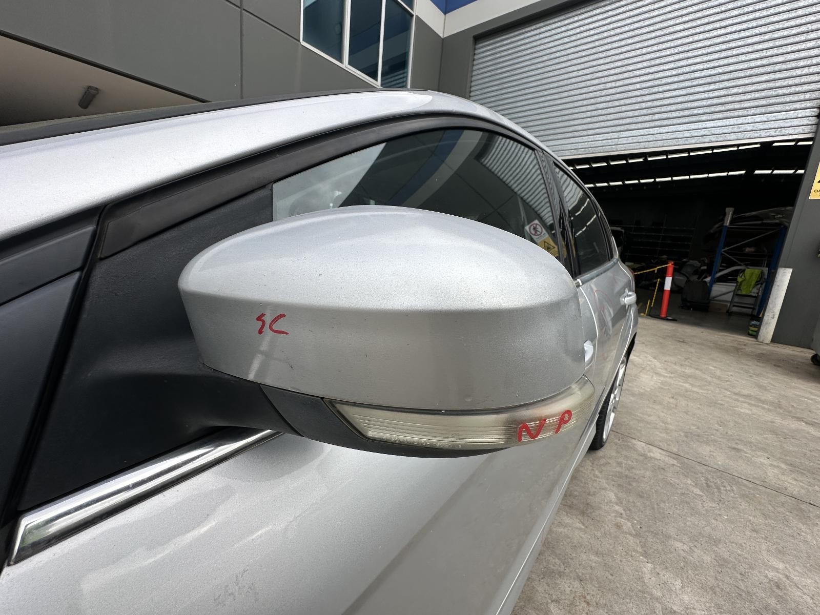 FORD FOCUS LW 05/2011-08/2015 LEFT DOOR MIRROR POWER FOLDING P/N BM5Z17683P