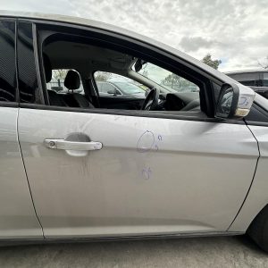 FORD FOCUS LW 06/2012-08/2015 RIGHT FRONT DOOR SHELL SEDAN