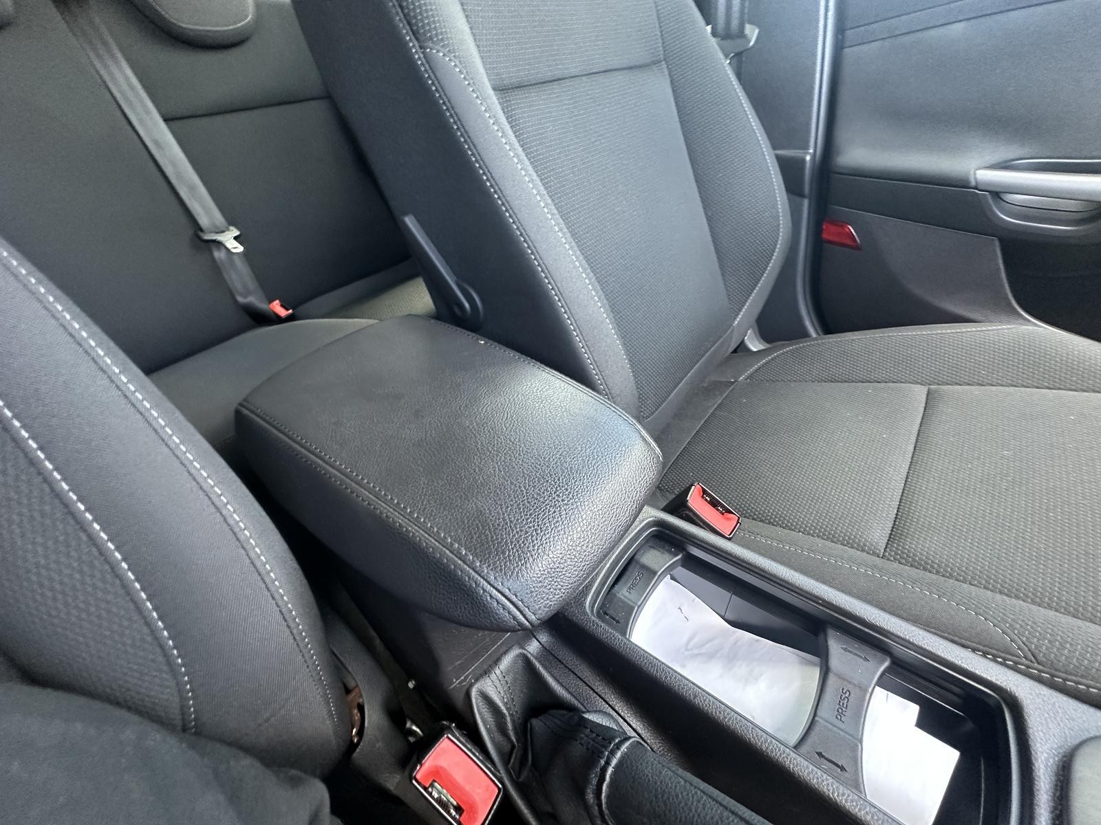 FORD FOCUS LZ 07/2015-11/2018 CONSOLE ASSEMBLY TREND