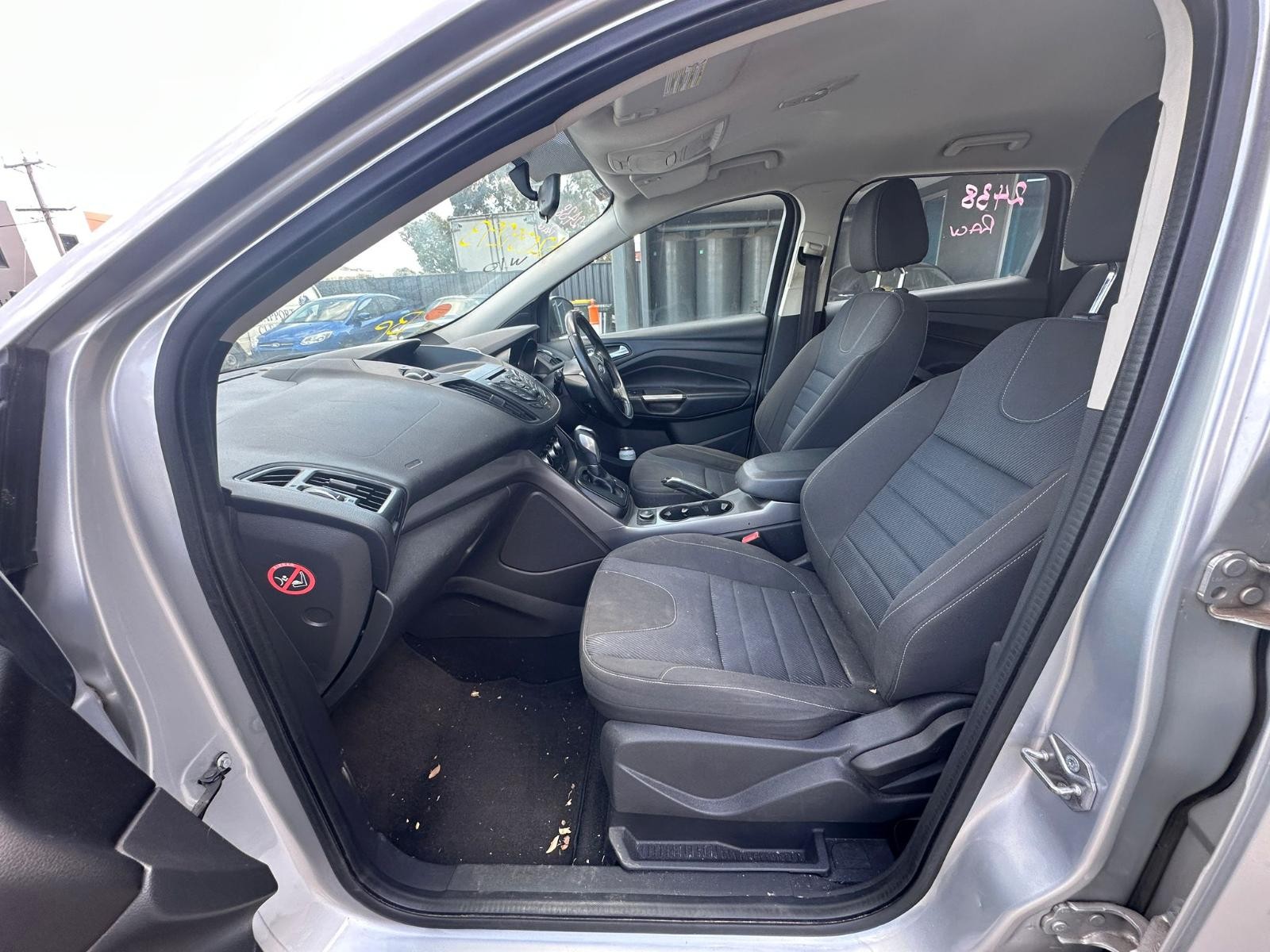 FORD KUGA TF 11/2012-09/2016 LEFT FRONT DOOR WINDOW - Image 7