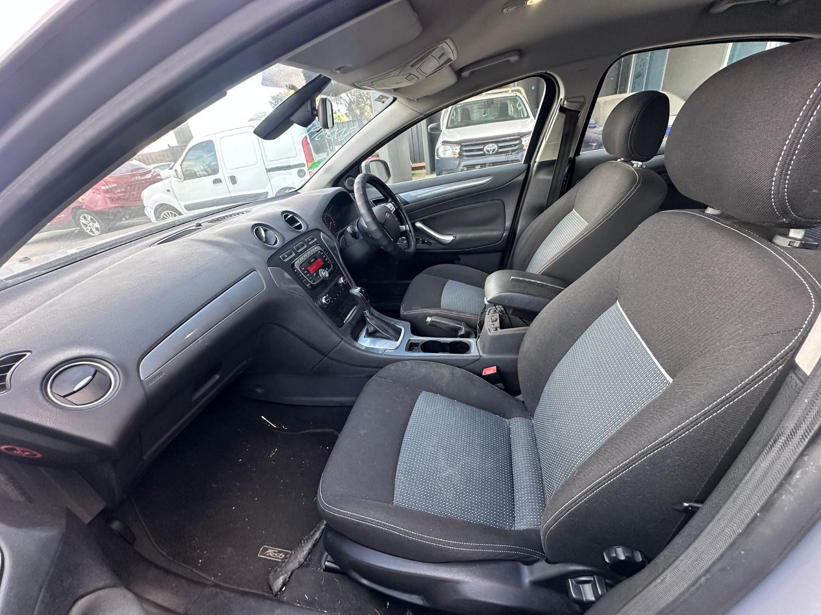 FORD MONDEO MA-MC 10/2007-12/2014 RIGHT FRONT DOOR WINDOW GREEN TINT TYPE - Image 8