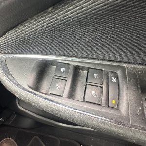 HOLDEN ASTRA BK-BL 09/2016-12/2017 RIGHT FRONT MASTER SWITCH SEDAN