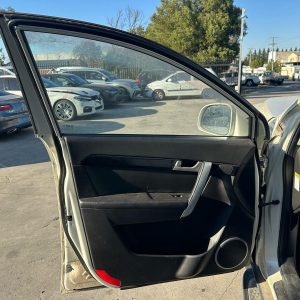 HOLDEN CAPTIVA 7 CG 01/2011-12/2013 LEFT FRONT DOOR TRIM VIN KL3C