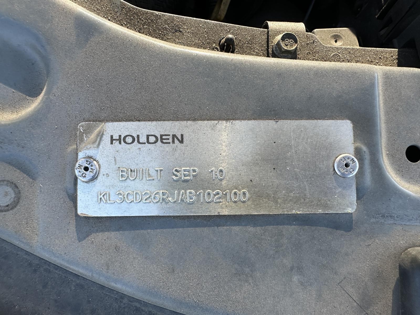 HOLDEN CAPTIVA 7 CG 11/2009-02/2011 LEFT REAR DOOR TRIM LX TYPE - Image 12