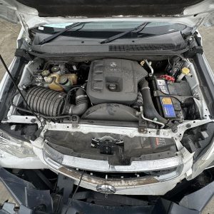 HOLDEN COLORADO RG/RG7 07/2012-12/2020 WASHER BOTTLE