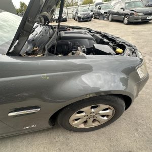 HOLDEN COMMODORE VE 08/2006-05/2013 RIGHT GUARD