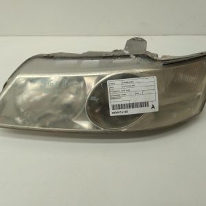 HOLDEN COMMODORE VY1 10/2002 LEFT HEADLAMP BERLINA