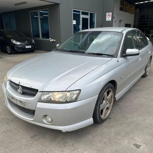 HOLDEN COMMODORE VY1-VZ 10/2002-06/2006 LEFT SIDE STEP/SKIRT SEDAN