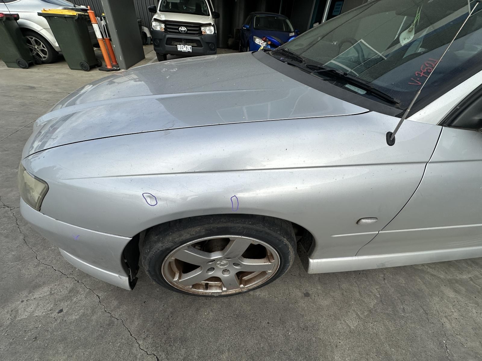 HOLDEN COMMODORE VY1-VZ 10/2002-09/2007 LEFT GUARD NON FLARE TYPE