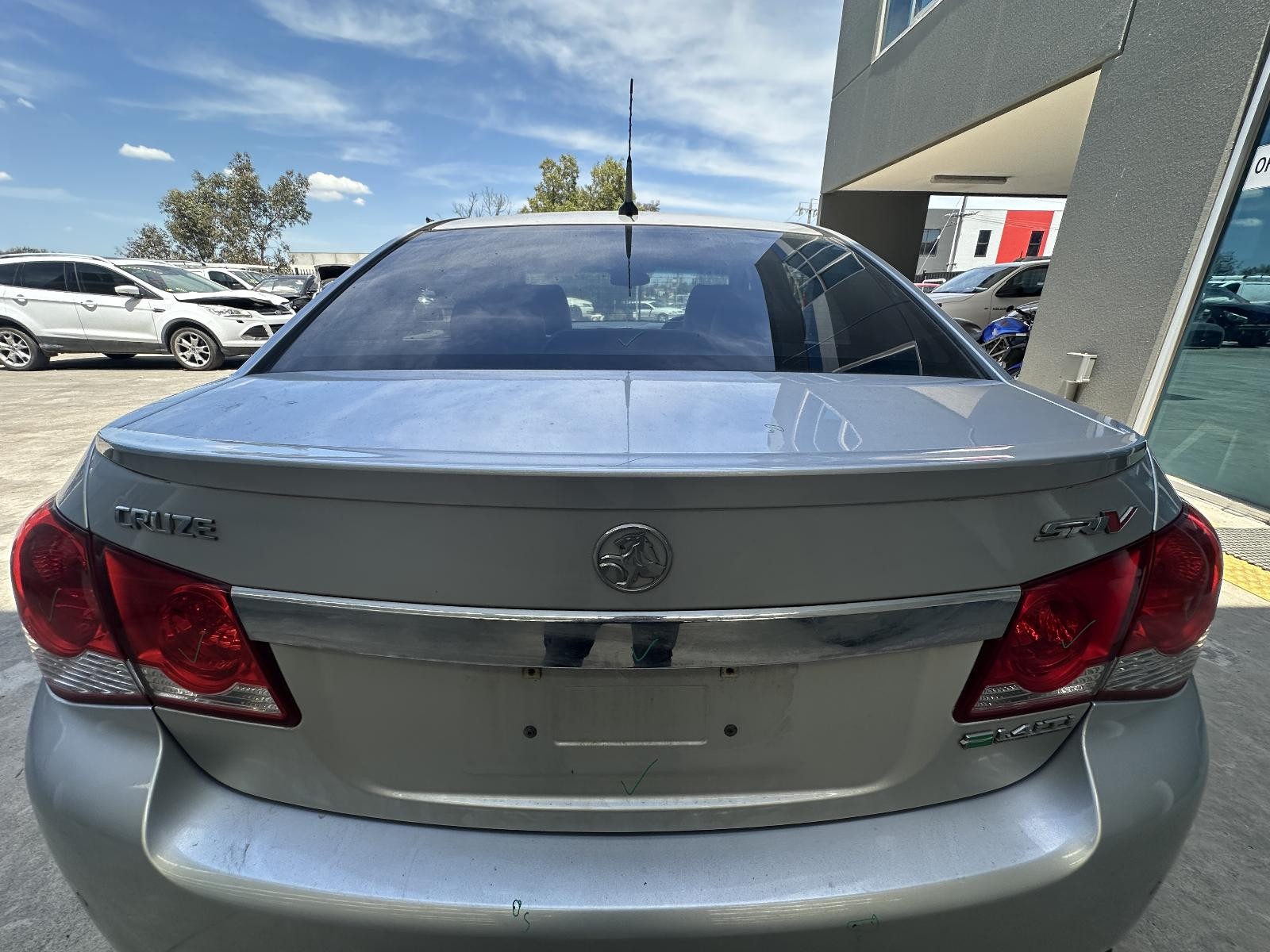 HOLDEN CRUZE JG-JH 03/2009-01/2017 BOOTLID LIP SPOILERED TYPE SEDAN - Image 13